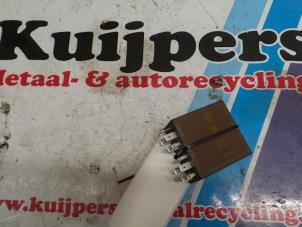 Used Wiper module Volkswagen New Beetle (9C1/9G1) 2.0 Price € 11,00 Margin scheme offered by Autorecycling Kuijpers
