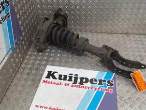 Used Front shock absorber rubber, right Audi Q7 (4LB) 3.0 TDI V6 24V Price € 51,00 Margin scheme offered by Autorecycling Kuijpers