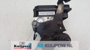 Usagé Pompe ABS Volkswagen Polo IV (9N1/2/3) 1.9 TDI GT Prix € 35,00 Règlement à la marge proposé par Autorecycling Kuijpers
