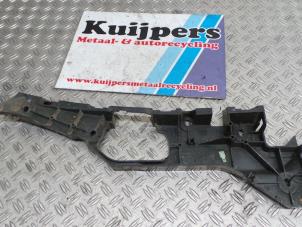 Used Rear bumper bracket, right Smart City-Coupé 0.6 Turbo i.c. Smart&Pulse Price € 12,00 Margin scheme offered by Autorecycling Kuijpers