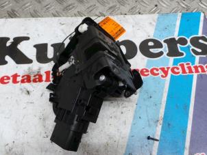 Used Rear door mechanism 4-door, right Ford C-Max (DM2) 2.0 16V Price € 26,00 Margin scheme offered by Autorecycling Kuijpers