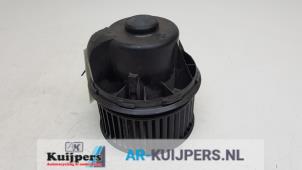 Usados Motor de ventilador de calefactor Ford C-Max (DM2) 2.0 16V Precio € 24,00 Norma de margen ofrecido por Autorecycling Kuijpers