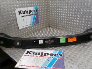 Used Lock plate Mercedes Vito (638.1/2) 2.2 CDI 112 16V Price € 22,00 Margin scheme offered by Autorecycling Kuijpers