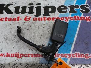 Used Rear seatbelt buckle, left Honda Civic (FK/FN) 2.2 i-CTDi 16V Price € 15,00 Margin scheme offered by Autorecycling Kuijpers