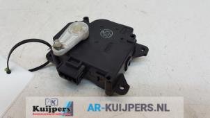 Used Heater valve motor Landrover Discovery III (LAA/TAA) 2.7 TD V6 Price € 15,00 Margin scheme offered by Autorecycling Kuijpers