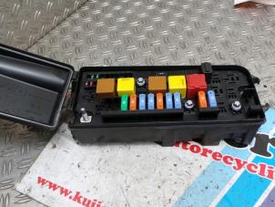 Used Fuse box Opel Vectra C GTS 1.8 16V Price € 25,00 Margin scheme offered by Autorecycling Kuijpers