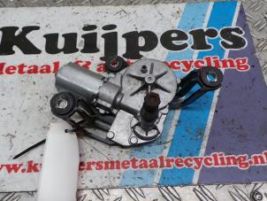 Usados Motor de limpiaparabrisas detrás Opel Signum (F48) 2.2 DGI 16V Kat. Precio € 26,00 Norma de margen ofrecido por Autorecycling Kuijpers