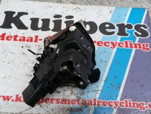 Used Rear door mechanism 4-door, right Ford Focus C-Max 1.6 TDCi 16V Price € 26,00 Margin scheme offered by Autorecycling Kuijpers