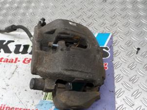 Used Front brake calliper, right Mercedes ML II (164/4JG) 3.0 ML-280 CDI 4-Matic V6 24V Price € 50,00 Margin scheme offered by Autorecycling Kuijpers