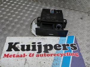 Used Front ashtray Mercedes ML II (164/4JG) 3.0 ML-280 CDI 4-Matic V6 24V Price € 30,00 Margin scheme offered by Autorecycling Kuijpers