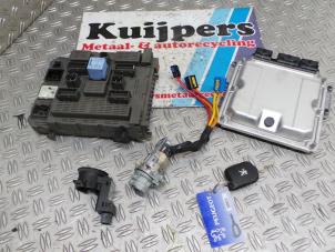 Used Ignition lock + computer Peugeot 607 (9D/U) 2.2 HDi 16V FAP Price € 95,00 Margin scheme offered by Autorecycling Kuijpers