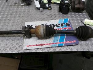 Used Front drive shaft, right Opel Astra H (L48) 1.7 CDTi 16V Price € 25,00 Margin scheme offered by Autorecycling Kuijpers