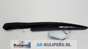 Used Rear wiper arm Opel Corsa D 1.2 ecoFLEX Price € 10,00 Margin scheme offered by Autorecycling Kuijpers