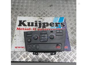 Used Air conditioning control panel Volvo V70 (SW) 2.4 D5 20V Price € 40,00 Margin scheme offered by Autorecycling Kuijpers