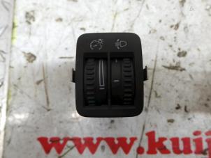Used AIH headlight switch Volkswagen Golf Plus (5M1/1KP) 1.9 TDI 105 Price € 15,00 Margin scheme offered by Autorecycling Kuijpers