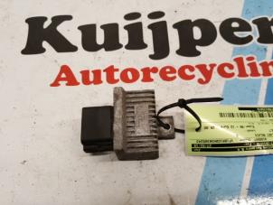 Used Glow plug relay Renault Clio III (BR/CR) 1.5 dCi 70 Price € 25,00 Margin scheme offered by Autorecycling Kuijpers