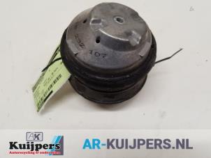 New Engine mount Mercedes C-Klasse Price € 42,35 Inclusive VAT offered by Autorecycling Kuijpers