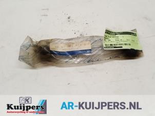 Used Anti-roll bar guide Mercedes 200 - 500 Price € 15,00 Margin scheme offered by Autorecycling Kuijpers