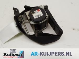 Used Front seatbelt, left Opel Zafira Mk.II (M75) 1.9 CDTI Price € 25,00 Margin scheme offered by Autorecycling Kuijpers