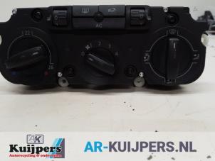 Used Heater control panel Volkswagen Passat Variant (3C5) 2.0 TDI 16V 140 Price € 40,00 Margin scheme offered by Autorecycling Kuijpers