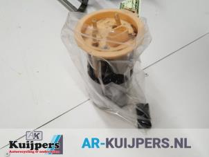Used Electric fuel pump Volkswagen Eos (1F7/F8) 2.0 TDI DPF Price € 15,00 Margin scheme offered by Autorecycling Kuijpers