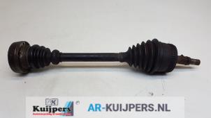Used Front drive shaft, right Mercedes V (638.2) V-280 2.8 V6 Price € 50,00 Margin scheme offered by Autorecycling Kuijpers