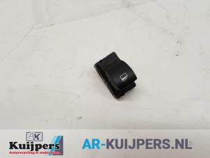 Used Electric window switch BMW 3 serie Touring (E91) 320d 16V Corporate Lease Price € 10,00 Margin scheme offered by Autorecycling Kuijpers
