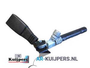 Used Rear seatbelt tensioner, left BMW 3 serie Touring (E91) 320d 16V Corporate Lease Price € 30,00 Margin scheme offered by Autorecycling Kuijpers