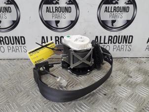 Used Rear seatbelt, right Renault Clio III (BR/CR) Price on request offered by AllroundCarParts