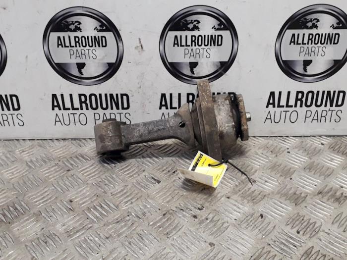 Begagnade Motorfäste Hyundai i20 1.2i 16V Pris på förfrågan erbjuds av AllroundCarParts