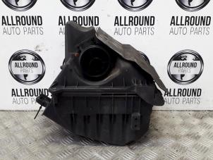 Usados Cuerpo de filtro de aire Audi A4 Avant (B6) 1.9 TDI PDE 130 Precio de solicitud ofrecido por AllroundCarParts