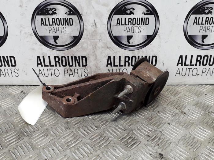 Used Engine mount Suzuki Swift (ZA/ZC/ZD1/2/3/9) 1.3 VVT 16V Price on request offered by AllroundCarParts