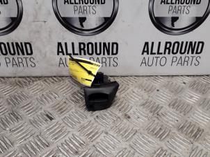Used Electronic ignition key BMW X1 (E84) sDrive 18d 2.0 16V Price on request offered by AllroundCarParts