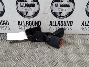 Used Rear seatbelt buckle, centre BMW X1 (E84) sDrive 18d 2.0 16V Price on request offered by AllroundCarParts