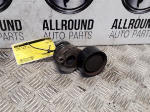 Used V belt tensioner Renault Captur (2R) 0.9 Energy TCE 12V Price on request offered by AllroundCarParts