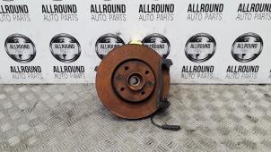 Used Front shock absorber rod, right Renault Clio IV Estate/Grandtour (7R) 1.5 Energy dCi 90 FAP Price on request offered by AllroundCarParts