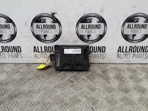Used Body control computer Renault Clio IV Estate/Grandtour (7R) 0.9 Energy TCE 90 12V Price on request offered by AllroundCarParts