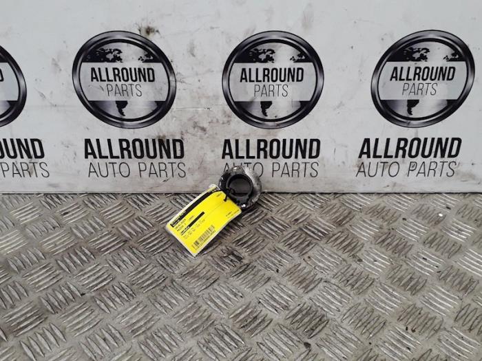 Begagnade Trycklager Mazda 2 (DE) 1.3 16V S-VT Pris på förfrågan erbjuds av AllroundCarParts