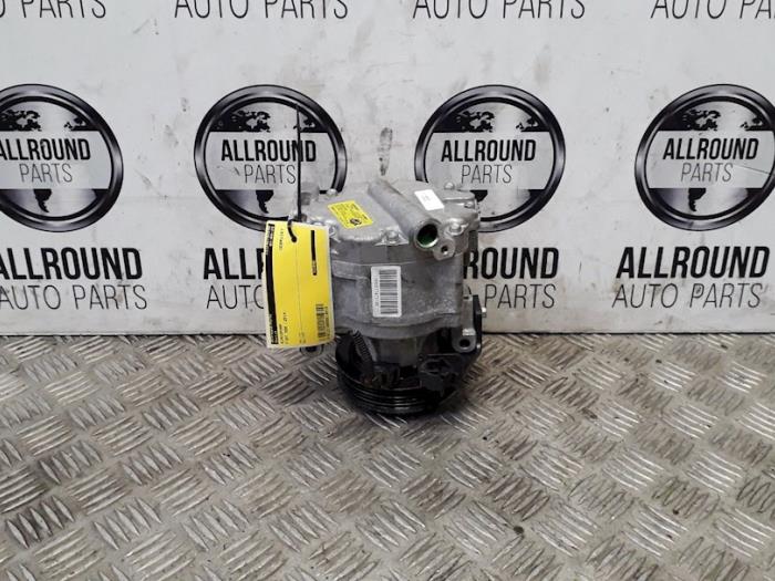 Air conditioning pump from a Fiat 500 (312)  2014