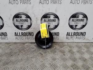Used Water pump pulley Seat Ibiza IV (6J5) 1.2 12V Price on request offered by AllroundCarParts