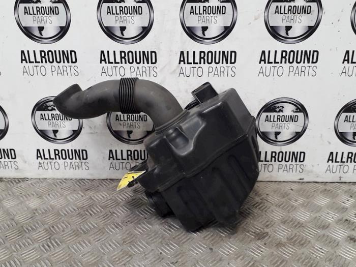 Begagnade Luftfilterhus Volkswagen Golf V (1K1) Pris på förfrågan erbjuds av AllroundCarParts