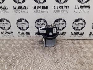 Used Heating and ventilation fan motor Fiat 500 (312) Price € 45,00 Margin scheme offered by AllroundCarParts