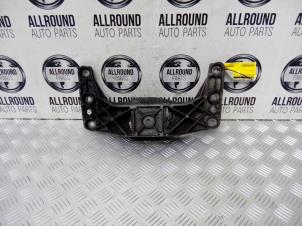 Used Gearbox mount BMW 3 serie (E90) Price € 50,00 Margin scheme offered by AllroundCarParts
