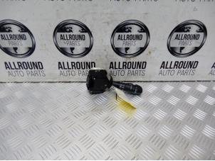 Used Wiper switch Renault Clio IV (5R) Price € 35,00 Margin scheme offered by AllroundCarParts