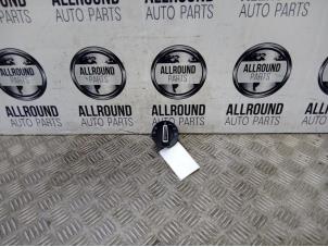 Used Light switch Volkswagen Polo V (6R) Price € 20,00 Margin scheme offered by AllroundCarParts