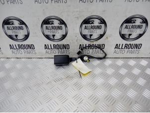 Usagé Insertion ceinture de sécurité avant gauche Mitsubishi Space Star (A0) Prix € 15,00 Règlement à la marge proposé par AllroundCarParts