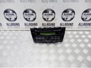 Usagé Radio/Lecteur CD Mitsubishi Space Star (A0) Prix € 90,00 Règlement à la marge proposé par AllroundCarParts