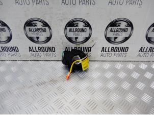 Usagé Rouleau airbag Mitsubishi Space Star (A0) Prix € 50,00 Règlement à la marge proposé par AllroundCarParts