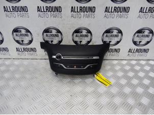 Używane Panel obslugi radia Peugeot 308 (L3/L8/LB/LH/LP) Cena € 50,00 Procedura marży oferowane przez AllroundCarParts