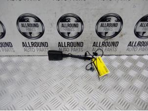 Used Front seatbelt buckle, right Audi Q3 (8UB/8UG) Price € 40,00 Margin scheme offered by AllroundCarParts